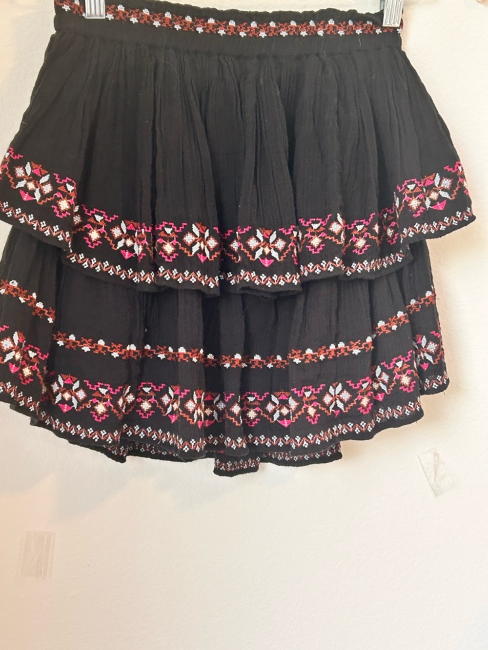 Little Moon MONTE SKIRT
Aritzia
Size small
